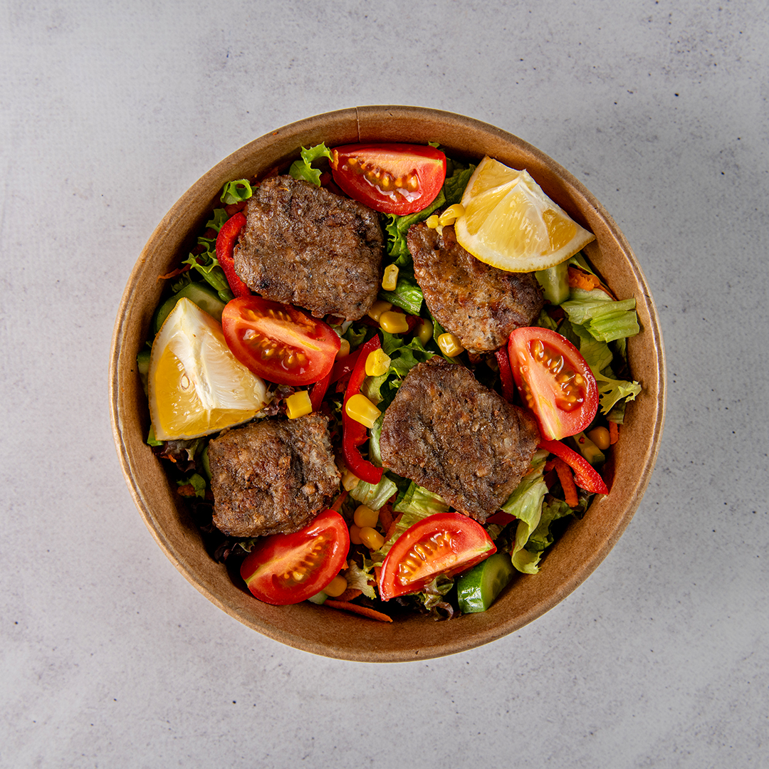 KÖFTELİ SALATA